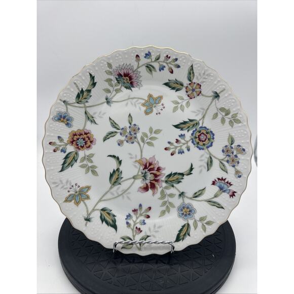 Andrea Sadek Porcelain Plate Made In Japan EUC - Picture 1 of 3
